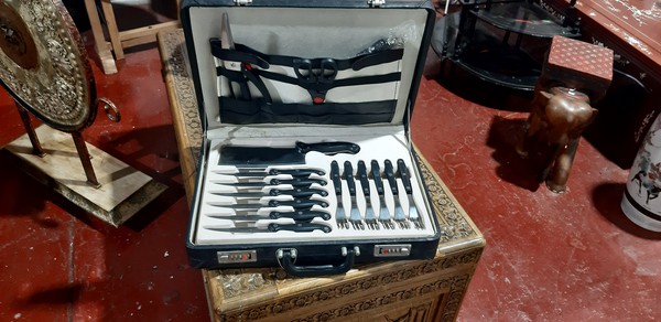 Secondhand Used Prima 24 Piece Chef's Knives Set in a Lockable Briefcase
