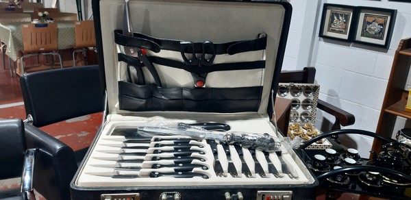 Used Prima 24 Piece Chef's Knives Set in a Lockable Briefcase
