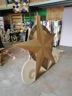 Secondhand Giant Wooden 1920's Style Gold Star Prop For Sale