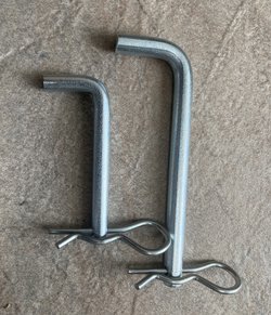 Replacement pin and 'R' clip for marquees