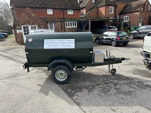 950L Road Tow Bowser 950L Road Tow Bowser
