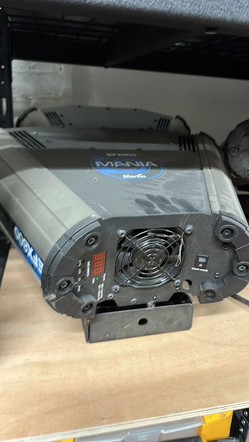 Secondhand Martin Mania EFX800 For Sale Secondhand Martin Mania EFX800 For Sale