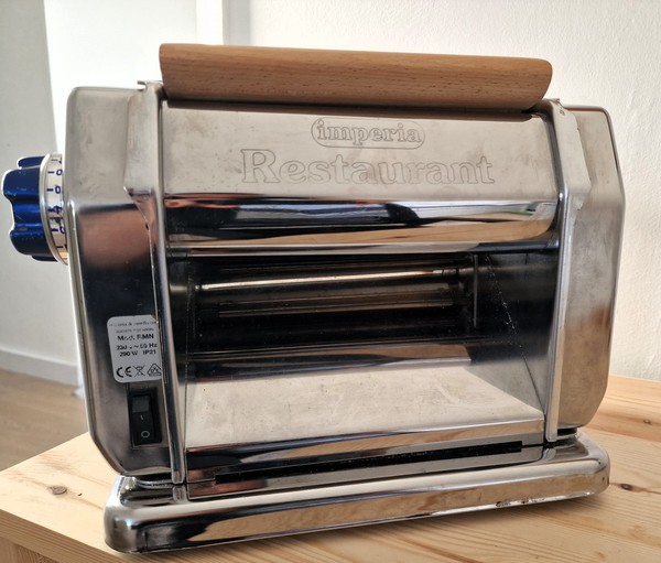 Secondhand Imperia Restaurant Electric Pasta Maker Pasta Machine For Sale