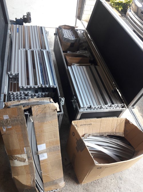 Secondhand Used Huge Quantity of Tecna Reusable Exhibition Stand Framing For Sale Secondhand Used Huge Quantity of Tecna Reusable Exhibition Stand Framing For Sale