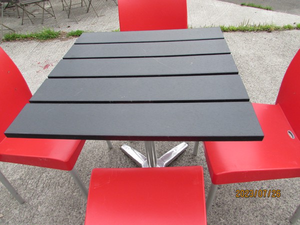 Used Outdoor Table and Chair Sets For Sale
