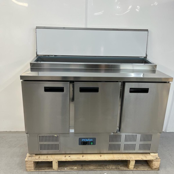 Polar G605 Bench Fridge Saladette for sale