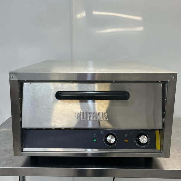 Secondhand Used Buffalo CP868 Pizza Oven For Sale