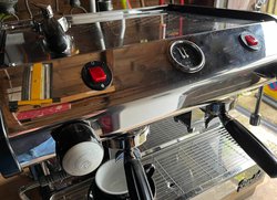 Secondhand Used Professional COMPACT Coffee Machine For Sale