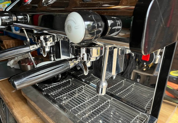Used Professional COMPACT Coffee Machine For Sale