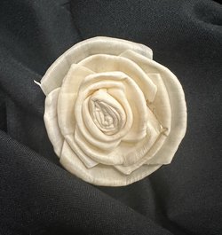 Artificial Cream Roses