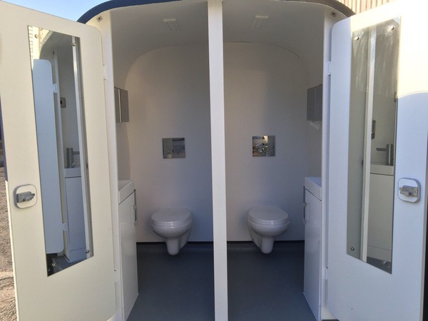 Secondhand Used Converted Rice Horsebox Luxury Toilets