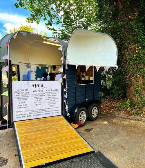 Secondhand Used Ice-cream Horse Box For Sale Secondhand Used Ice-cream Horse Box For Sale
