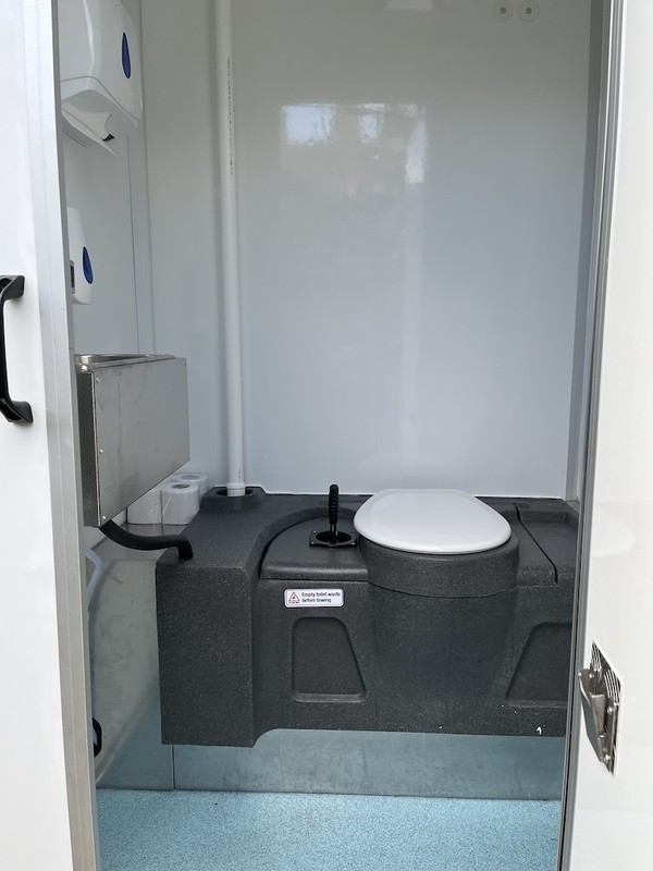 Second Hand AJC White 4 bay toilet trailers