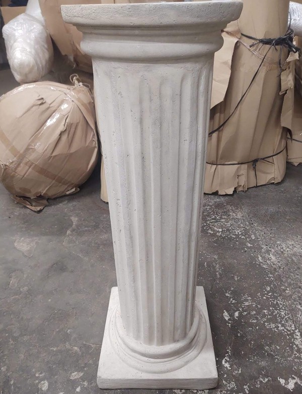 Stone Effect Fluted Columns
