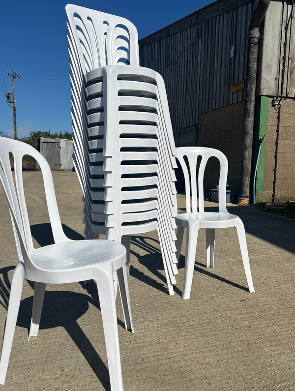 New Stunning New White Bistros Chairs For Sale