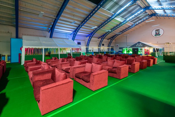Secondhand Used 36 Event Sofas For Sale
