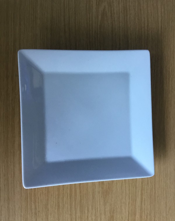Secondhand Lubiana Square Plates For Sale