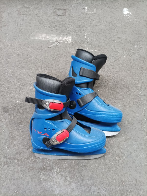 Secondhand Used Ice Skates – Used Equipment