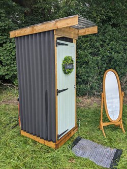 Outdoor Shower Cubicle