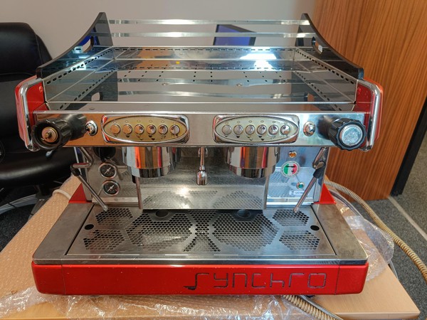 Secondhand Used Synchro 2 Group EL Coffee Machine & Fiorenzato F64 Grinder with Touch Screen For Sale