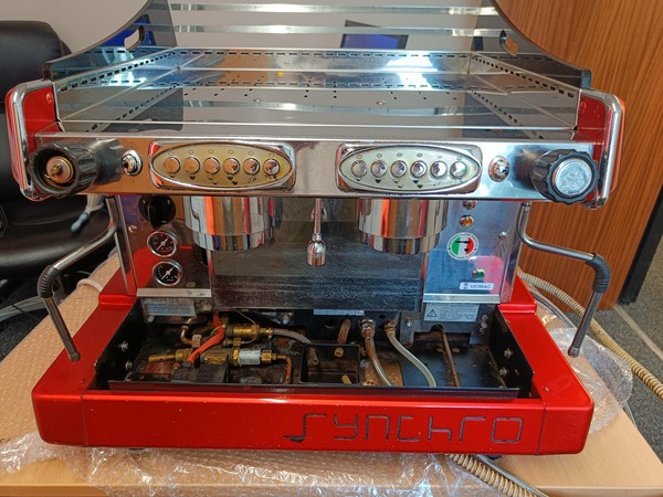 Used Synchro 2 Group EL Coffee Machine & Fiorenzato F64 Grinder with Touch Screen For Sale