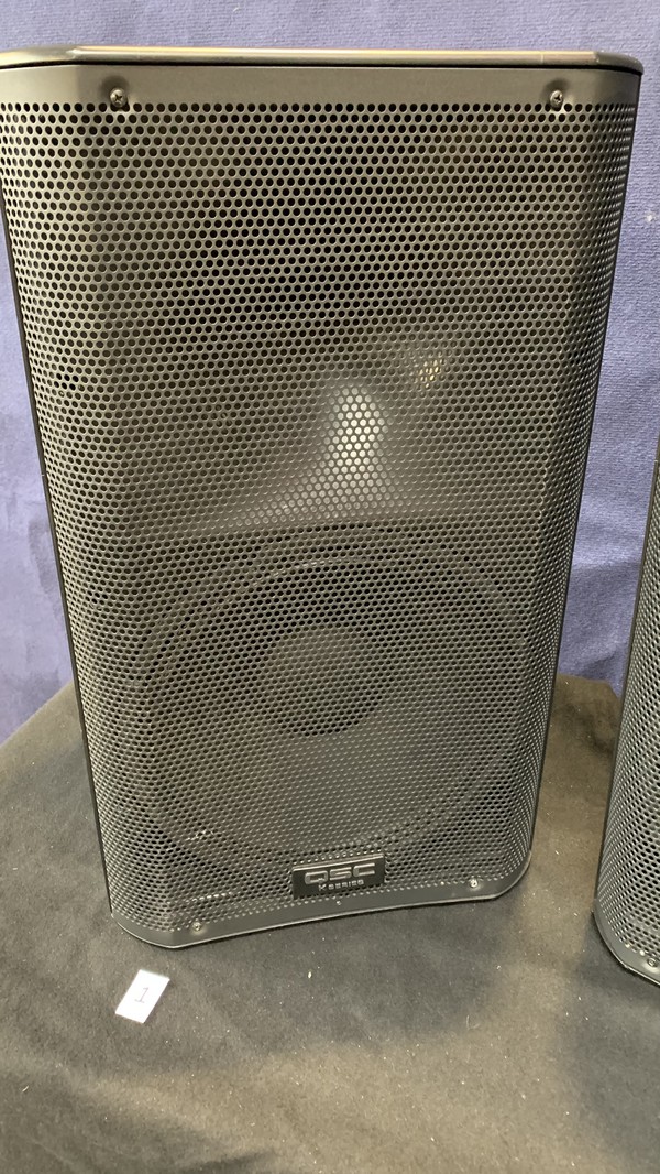 Pair of QSC K12 Loud Speakers with Tote Bags For Sale