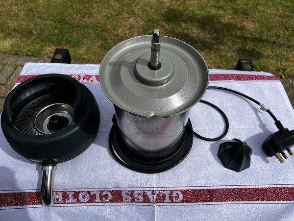 Secondhand Sammic ECM Countertop Stainless Steel Juicer For Sale