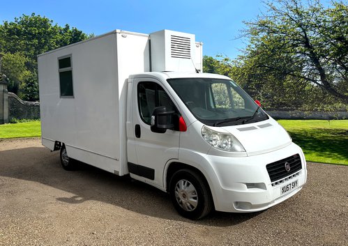 Mobile beauty van hot sale for sale uk