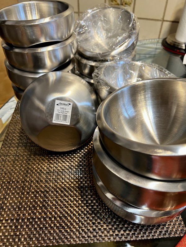 Used Genware DAB16 Stainless Steel Double Walled Dual Angle Bowl Excellent Condition For Sale