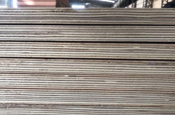 Secondhand 500x 24mm Phenolic Faced Hexagrip plywood 2m x 1m For Sale