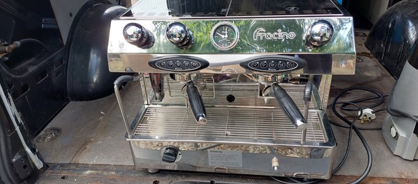 Secondhand Used Espresso Coffee Machine Fracino Contempo 2 Group Dual Fuel LPG For Sale