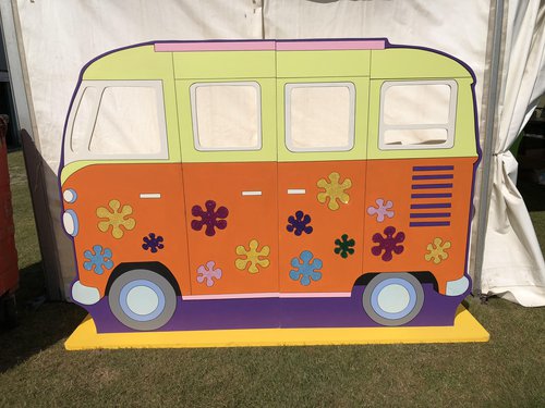 Secondhand Giant Camper Van Peep Through For Sale