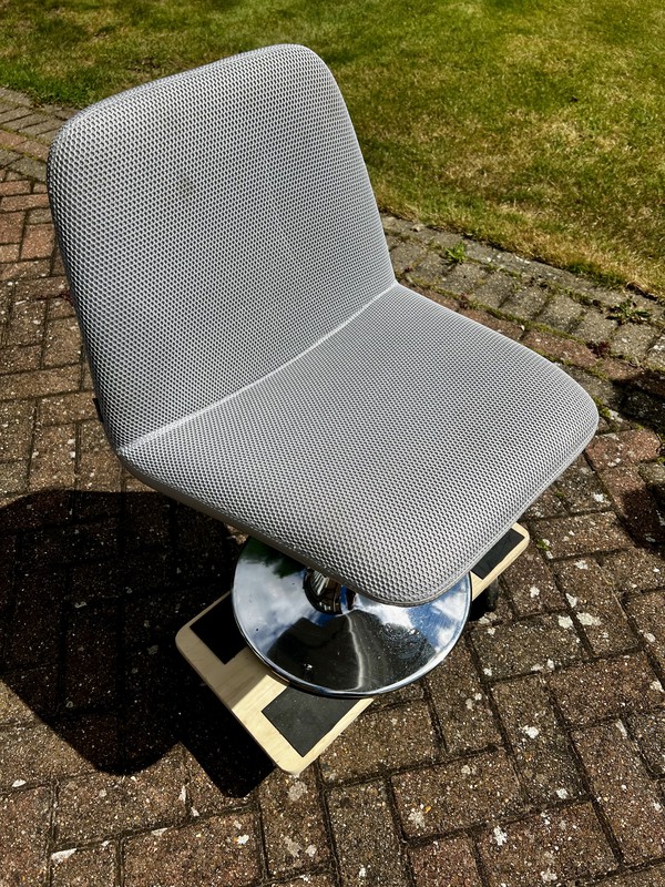 Used Johanson Designer Chairs Vinga For Sale