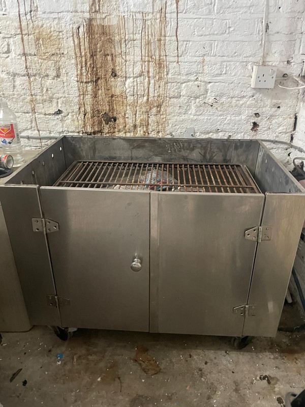 Restauant Charcoal grill oven