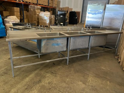 Secondhand Used Huge 4 Metre Long Triple Bowl Double Drainer Stainless Steel Sink For Sale