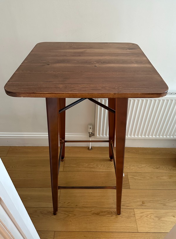 Secondhand Used 6x Poseur Bar Table, Copper Tolix Style with Wooden Style Top, in Flat Pack For Sale