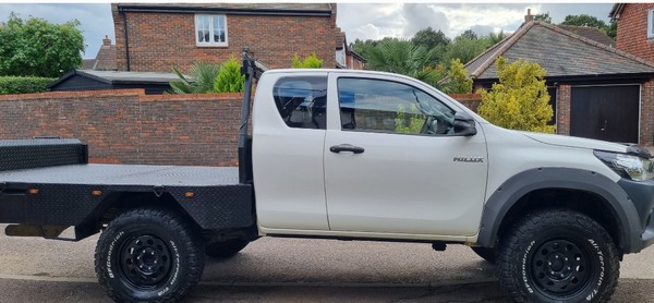 Used Toyota Hilux with Demountable Vacuum Tank For Sale