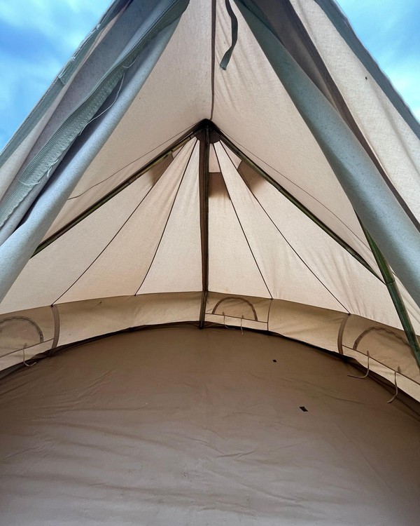 Secondhand 3m Deluxe Bell Tents with Built In Groundsheet