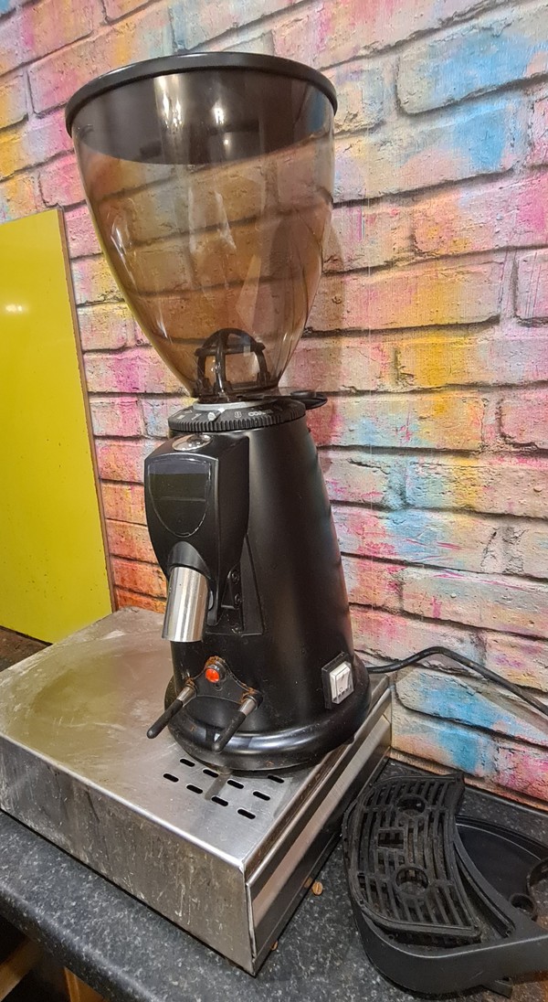 Secondhand Used La Spaziale S5 EK Traditional Espresso Machine