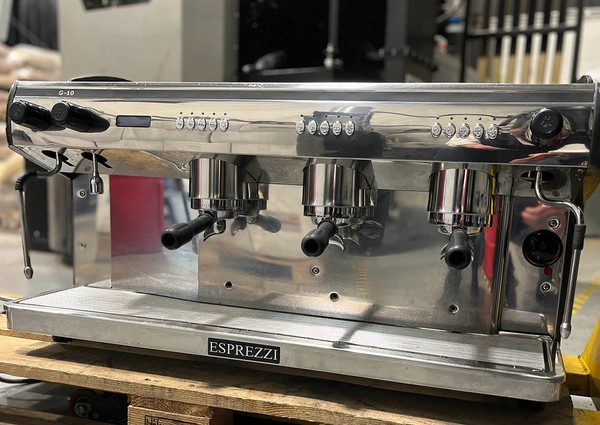 Secondhand Used 3 Group Espresso Machine Expobar G10 For Sale