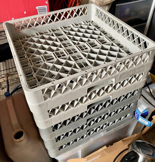 Maidaid Dishwasher with Racks