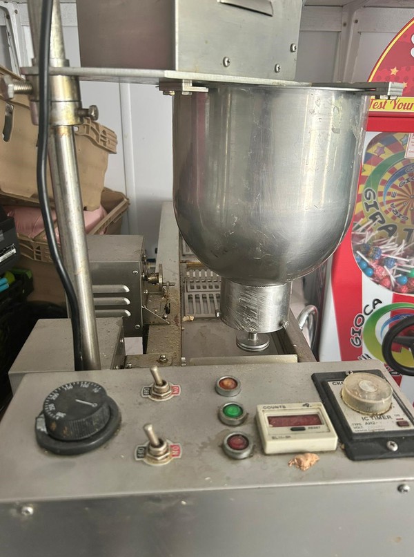 Secondhand Used Automatic Doughnut Maker For Sale