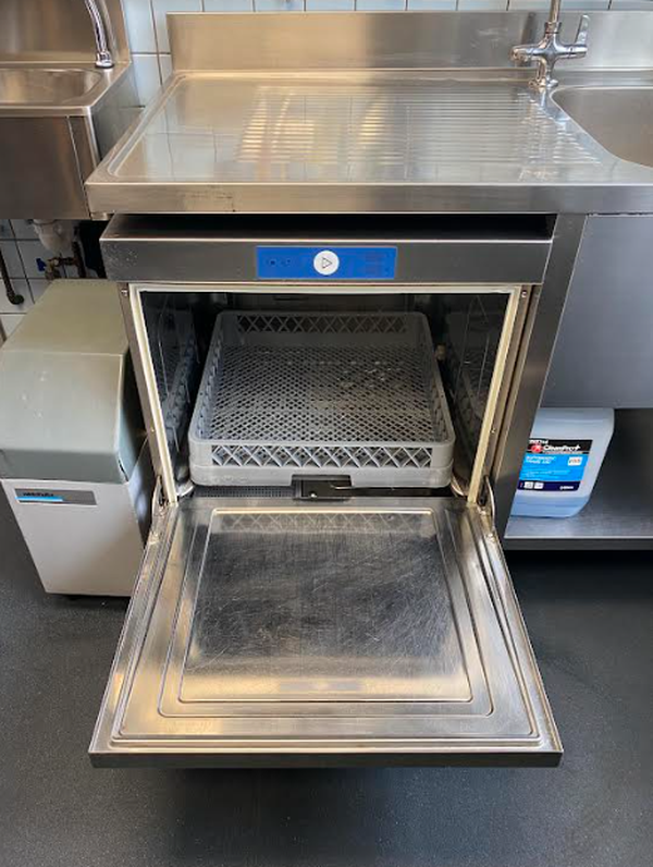 Secondhand Used Hobart Glass and Dishwashers FX / GX Series