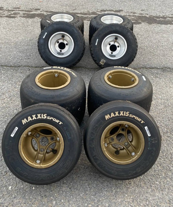 Kart dry and wet wheels