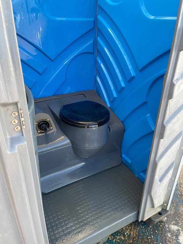 Secondhand portable toilet for sale