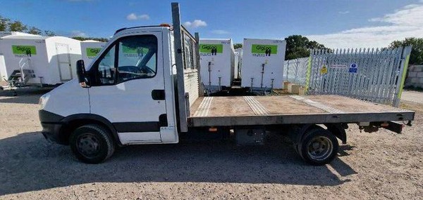 Iveco Daily flat bed truck