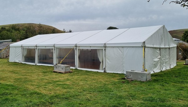 Secondhand Used Tectonics 9m x 18m Aluminium Clearspan Marquee For Sale