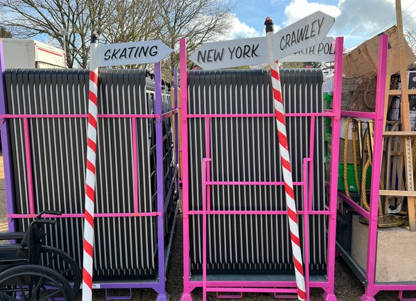 Secondhand Christmas Ice Rink Signs For Sale