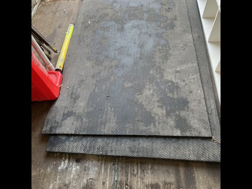 Secondhand 25x Industrial Rubber Matting For Sale Secondhand 25x Industrial Rubber Matting For Sale