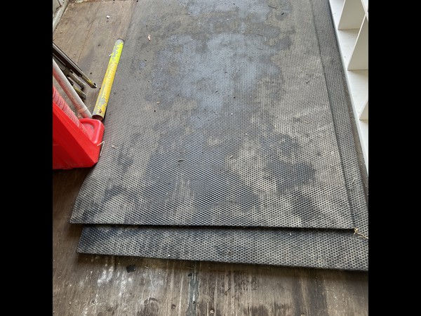Secondhand 25x Industrial Rubber Matting For Sale